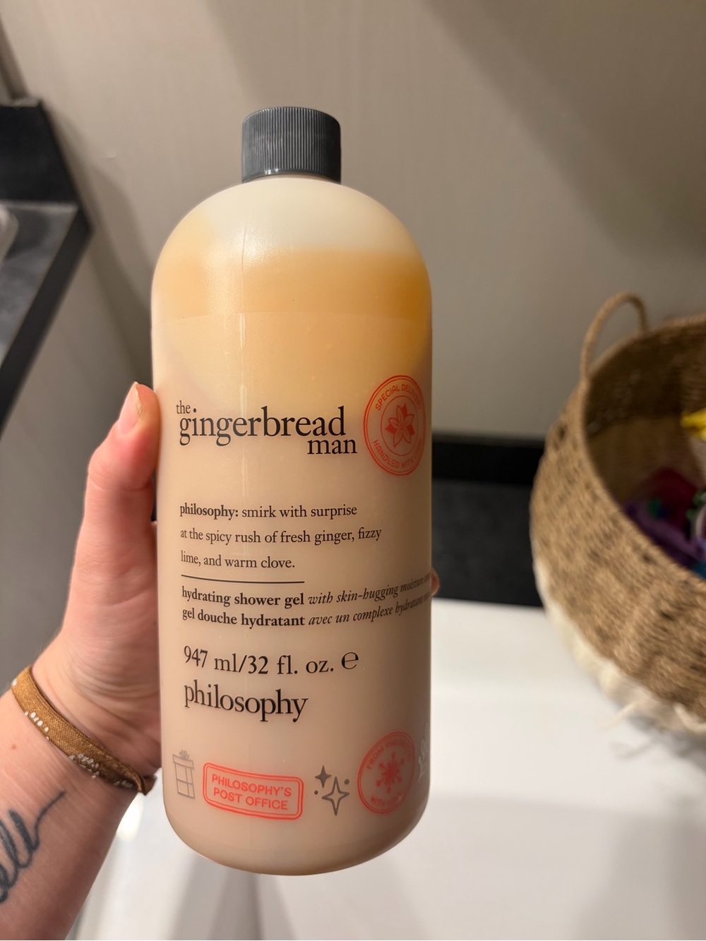 Brand new: Philosophy The Gingerbread Man Hydrating Shower Gel - 947 ml/ 32 floz